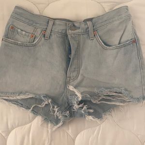 Levi’s shorts